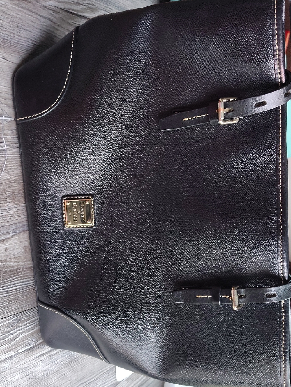 Dooney & Bourke Leather Handbag convertible tote/shoulder bag